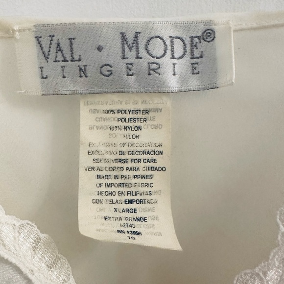 Vintage 1980’s Val Mode Lingerie Ivory White Lace Slip with Rose, Women Size XL - Picture 9 of 15